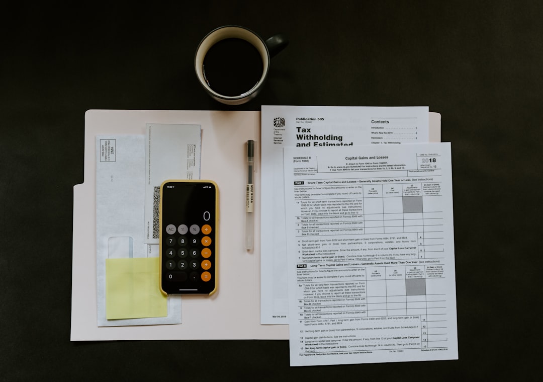 Photo Lawyer, Tax evasion